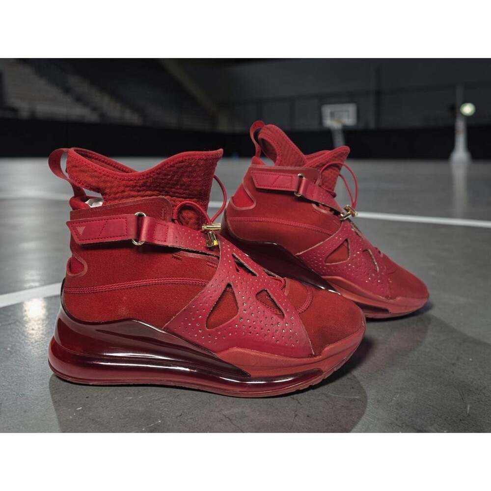Swarovski Womens Jordan Air Latitude 720 LX Gym Red CI 1233-607 Size 10.5 Good